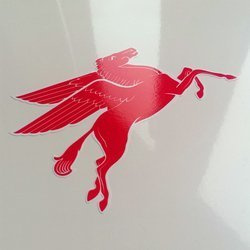 Vintage sticker – Mobil Pegasus Right